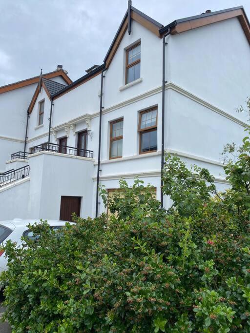 Cheerful 4-Bed Townhouse In Centre Of Newcastle Villa นิวคาสเซิล ภายนอก รูปภาพ
